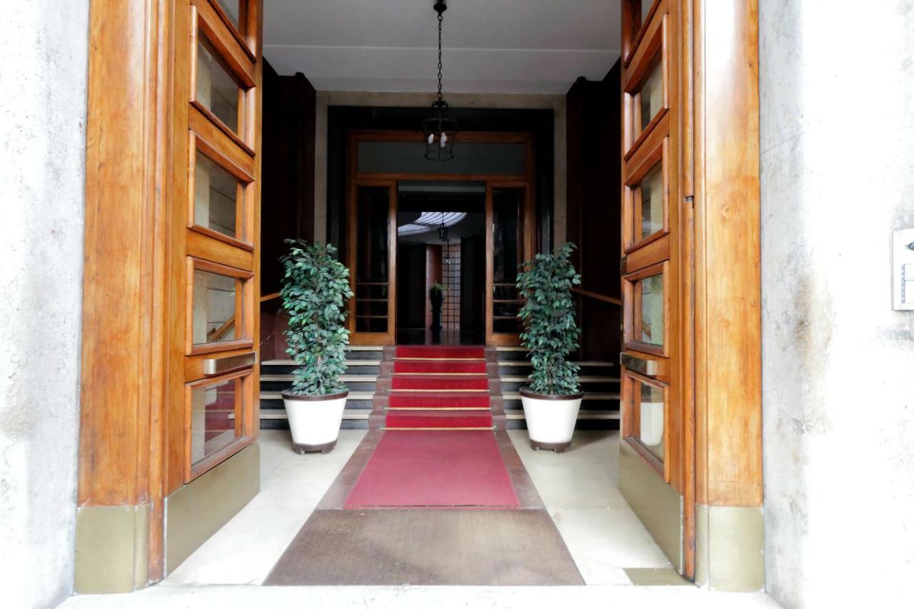 Angelico Family Apartment โรม ภายนอก รูปภาพ